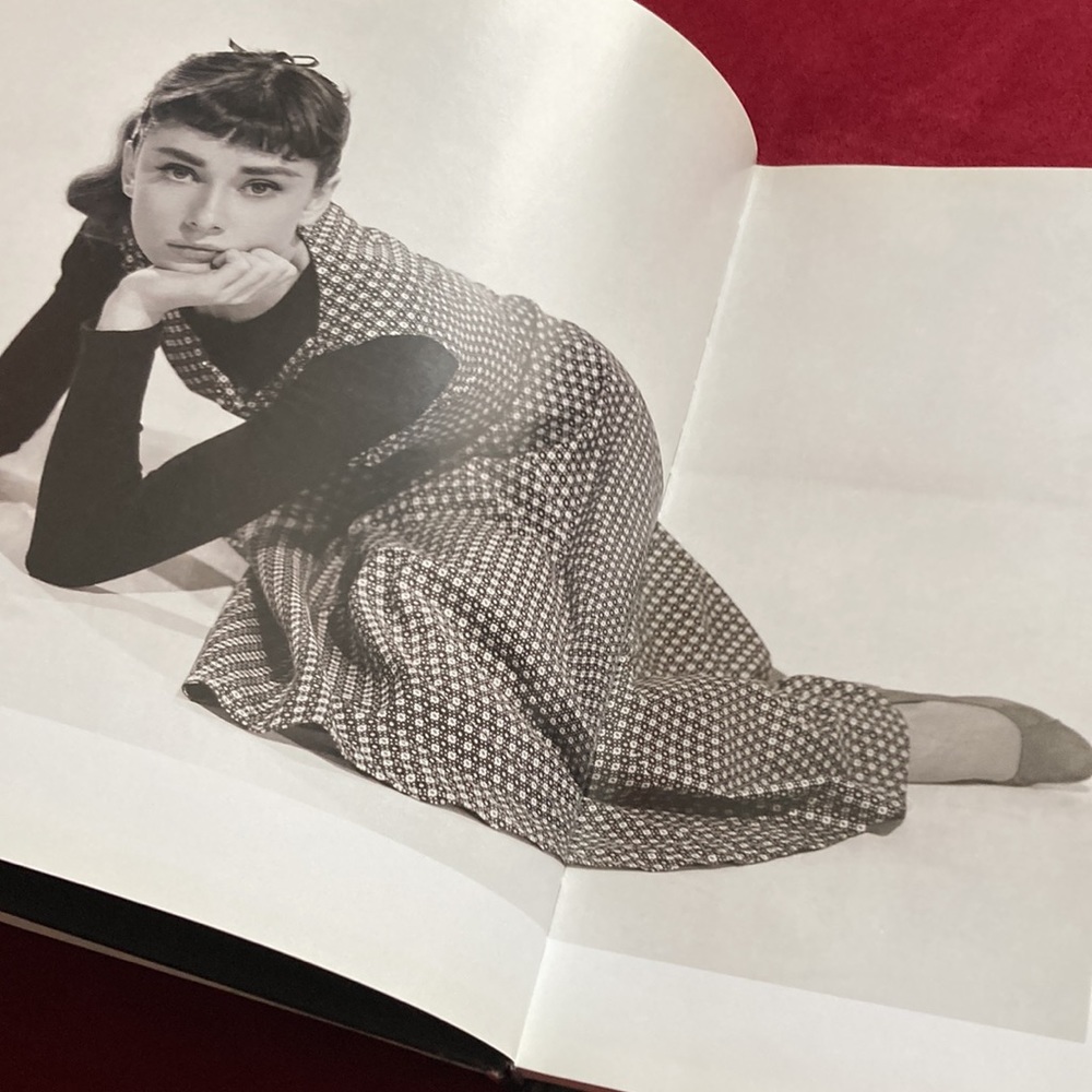 Audrey Hepburn by Nick Yapp - Picture 6 of 16